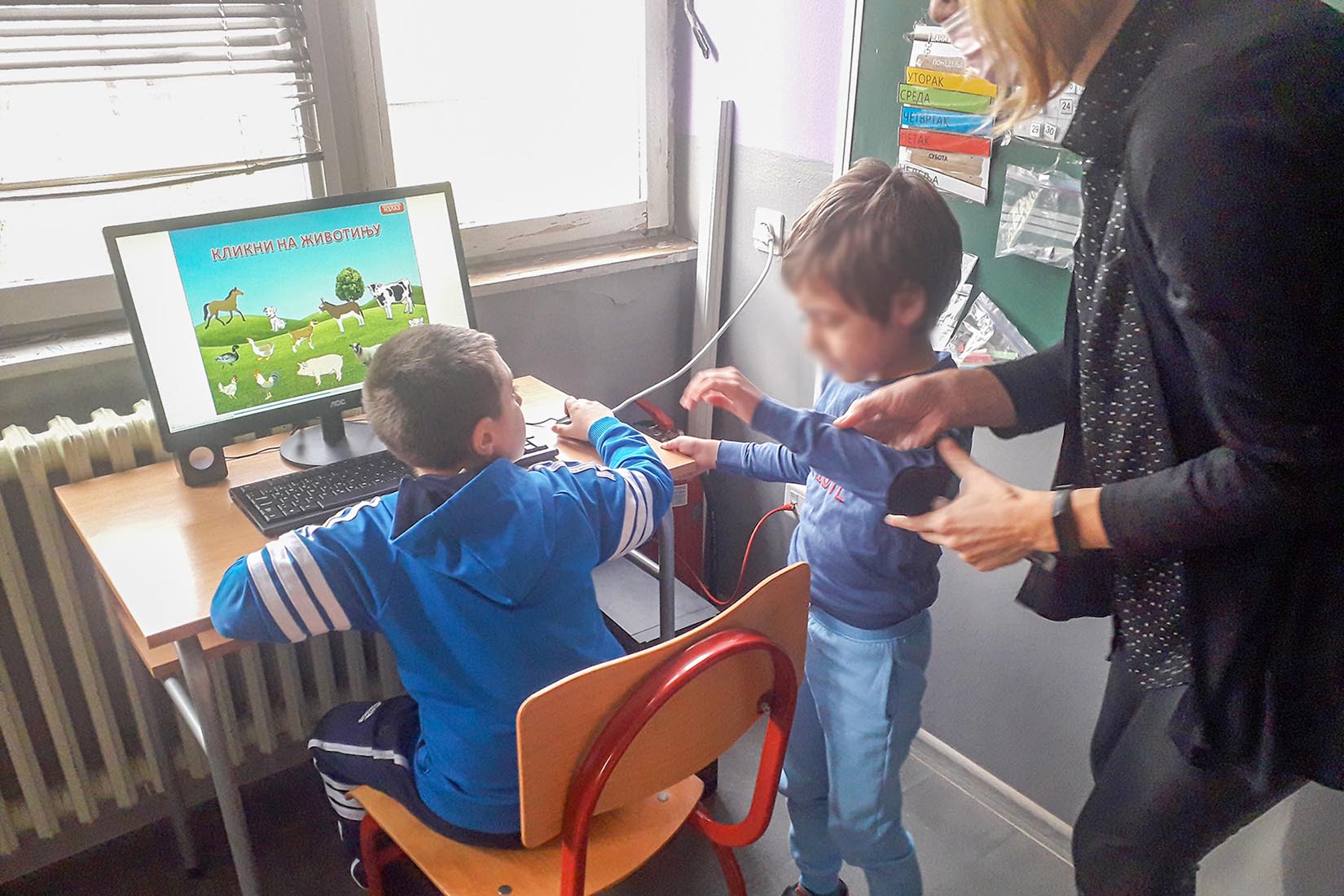 CROWN PRINCESS KATHERINE DONATES IT EQUIPMENT TO SCHOOL IN KRAGUJEVAC, SERBIA