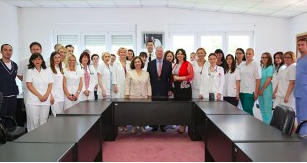Royal Couple Deliver Electric Beds to Bezanijska Kosa Clinical Center
